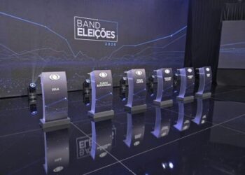 A política e os políticos mudaram com o tempo