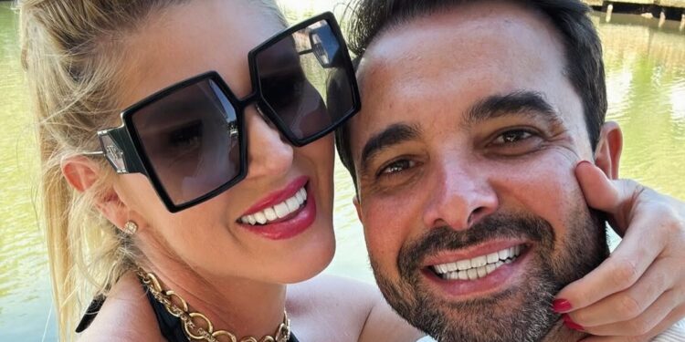 Eletricista diz ser alvo de ameaças e processa Val Marchiori e marido