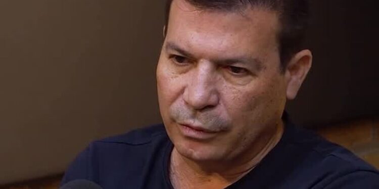 Ex-jogador Luizão desabafa sobre acusação de agredir a namorada: "Limite"