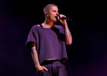 Justin Bieber aborda paparazzi em Los Angeles, surpreende com “interrogatório” e vídeo viraliza; assista Justin Bieber Getty