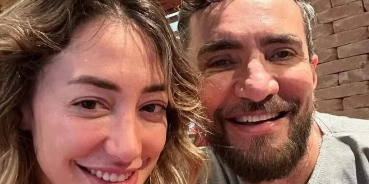 Pai de Nicole Louise, ex-Estrelas da Casa, revela afastamento da filha e aponta possíveis motivos: “Morro todos os dias” Pai de Nicole Louise, ex-Estrelas da Casa, revela afastamento da filha e aponta possíveis motivos: “Morro todos os dias”