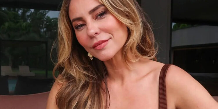 Paolla Oliveira será rainha da Imperatriz Leopoldinense, diz site