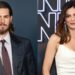 Andrew Garfield faz raro comentário sobre o namoro com Monica Barbaro Andrew Garfield faz raro comentário sobre o namoro com Monica Barbaro