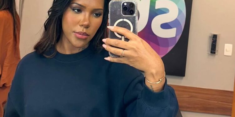 Carol Lekker desabafa sobre saída do SBT e salário: "A conta não fecha"