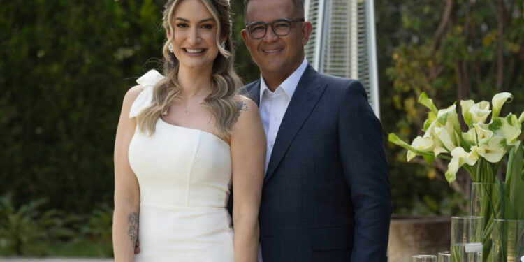 Esposa de Bruno Avelar pede orações após sumiço de helicóptero em SC