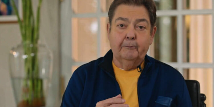 Faustão confirma decisão de ficar afastado da TV: "Fiz o que eu pude"