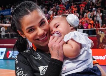 Jogadora Key Alves fala da emoção de levar a filha à quadra de vôlei: “Representa muito”