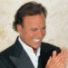 Julio Iglesias volta a ser denunciado por agressão sexual na Espanha