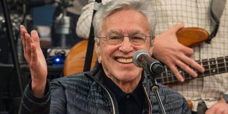 Justiça condena apresentadores após ataques contra Caetano Veloso; indenização é de R$ 140 mil Foto: Globo/Bob Paulino