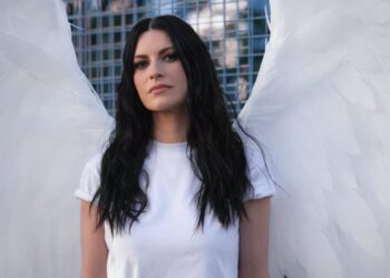 Laura Pausini terá navio temático no Brasil em janeiro de 2027