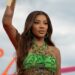 Ludmilla processa Latam após cancelamento de voo e gasto de R$ 32 mil