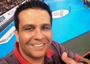 Números apagados na camisa do Grêmio: foi bem o Dandan na reclamação dele