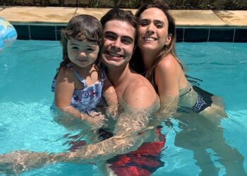 "O mundo é perigoso", diz Raffa Vitti sobre preservar a filha na internet
