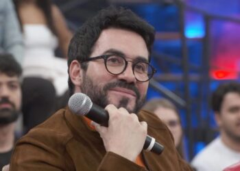 Padre Fábio de Melo reage à repercussão de jaqueta usada em festival religioso após viralizar; veja a peça Foto: Divulgação/Globo