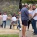 Rafael Cardoso é visto trabalhando no RJ após período em clínica de reabilitação