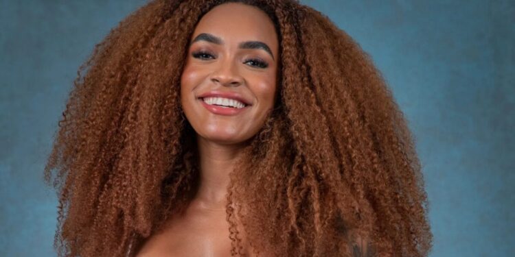 Solteira, Patrícia Ramos revela de quem partiu a decisão de terminar o namoro e expõe motivo Patrícia Ramos revela de quem partiu decisão do término do namoro e expõe motivo (Foto: Globo/Fábio Rocha)