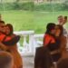 Thiago Martins celebra aniversário com a namorada e ganha “com quem será”