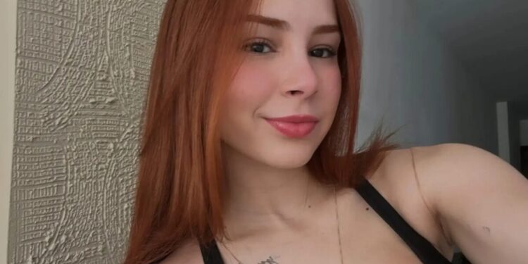 Tiktoker Duda Alves morre aos 22 anos em Brasília, e pai faz discurso emocionante em despedida Tiktoker Duda Alves morre aos 22 anos em Brasília, e pai faz discurso emocionante em despedida