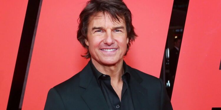 Tom Cruise confirma relato extremo sobre ‘Top Gun’ e sua postura nos sets: ‘Os rumores são verdadeiros’ Millie rasgou elogios a Tom Cruise. (Foto: Getty)