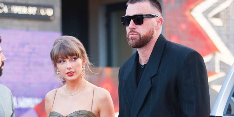 Vizinho se surpreende ao passar perto de nova mansão de Taylor Swift e Travis Kelce e revela o que acontece Getty